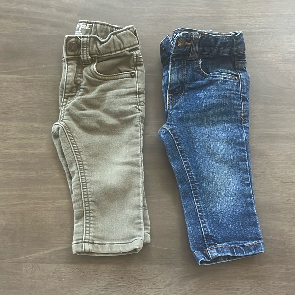 Cat & Jack 2 pairs of skinny jeans size 12 months